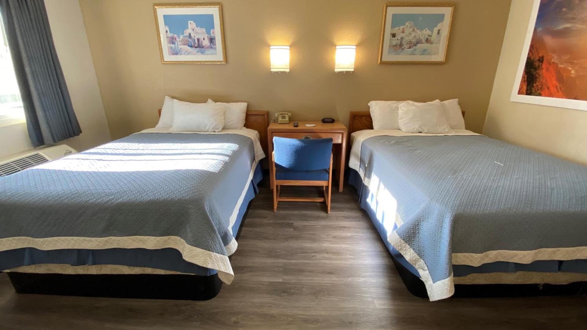 Days Inn by Wyndham Barstow photo 22
