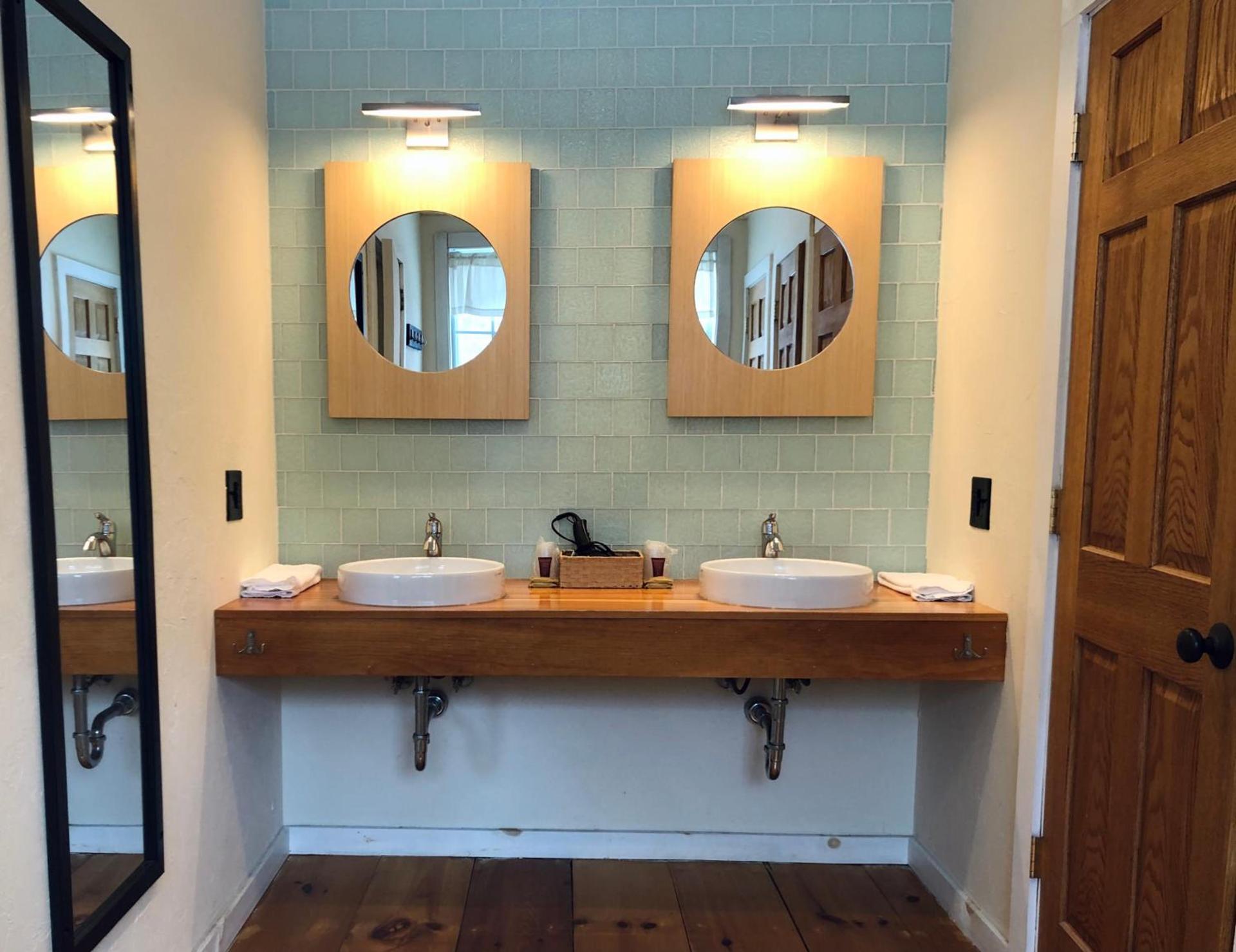 Trailside Inn photo 65