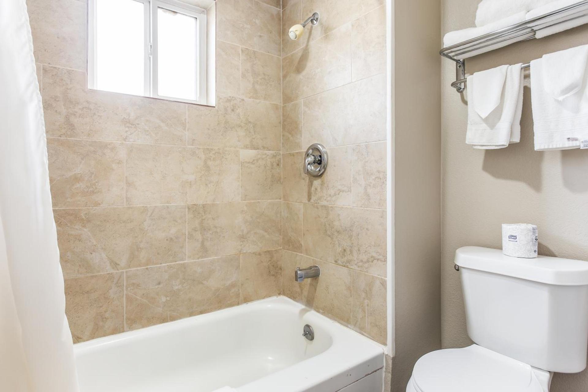 Americas Best Value Inn - Lebanon photo 13