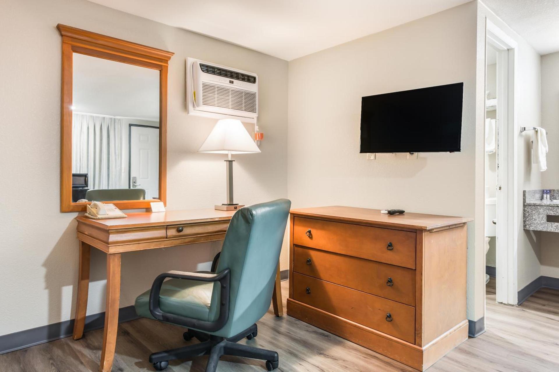 Americas Best Value Inn - Lebanon photo 5