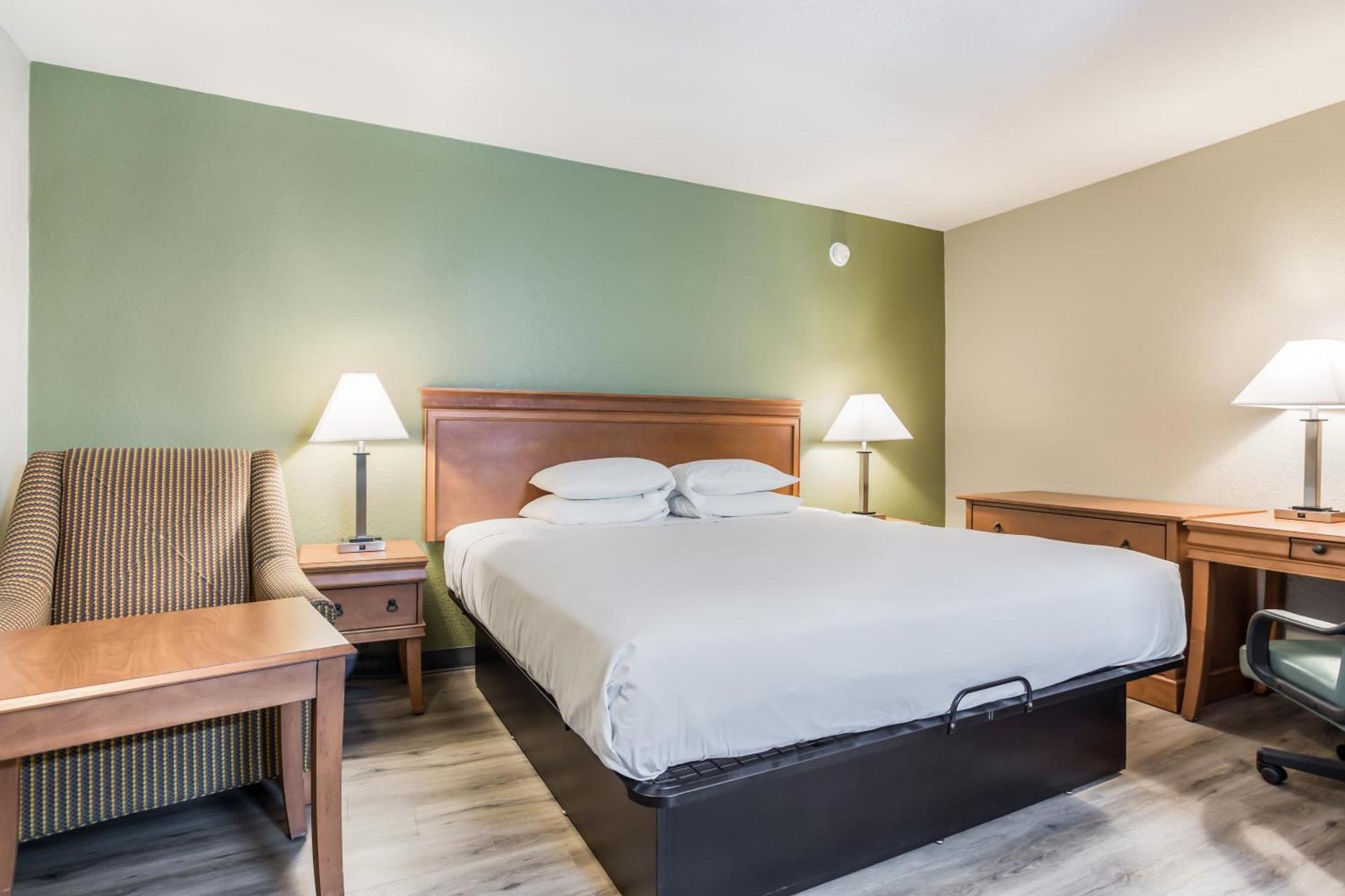 Americas Best Value Inn - Lebanon photo 14