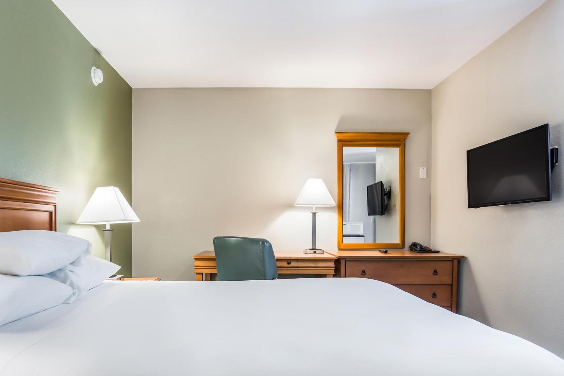 Americas Best Value Inn - Lebanon photo 6