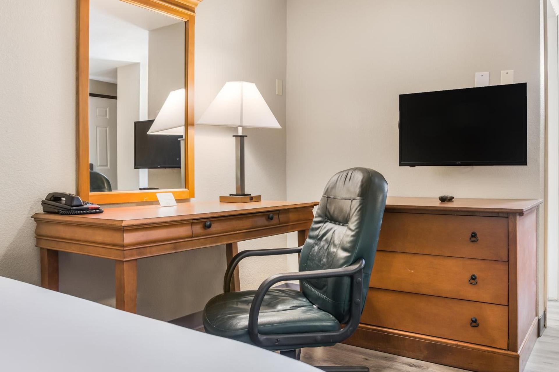 Americas Best Value Inn - Lebanon photo 26