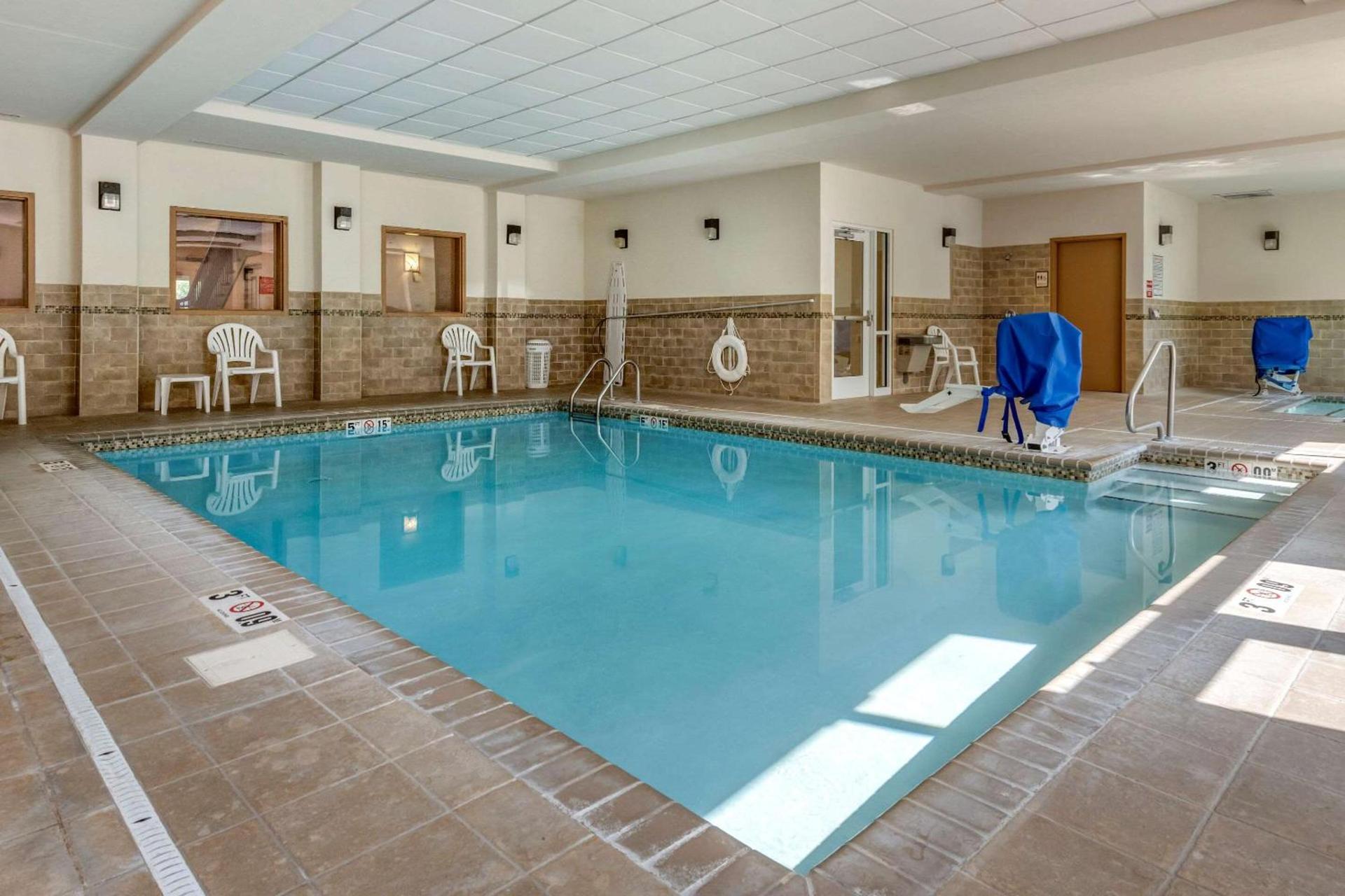Comfort Inn & Suites Dover photo 20