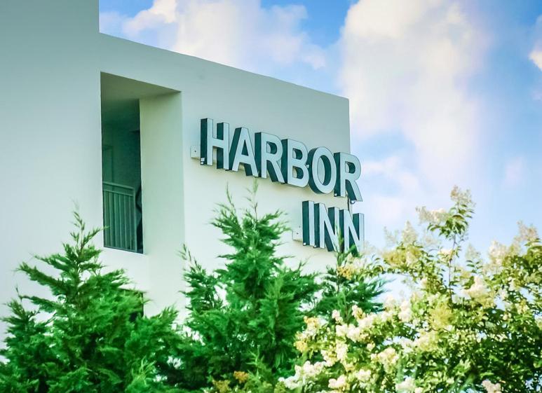 Harbor Inn photo 7