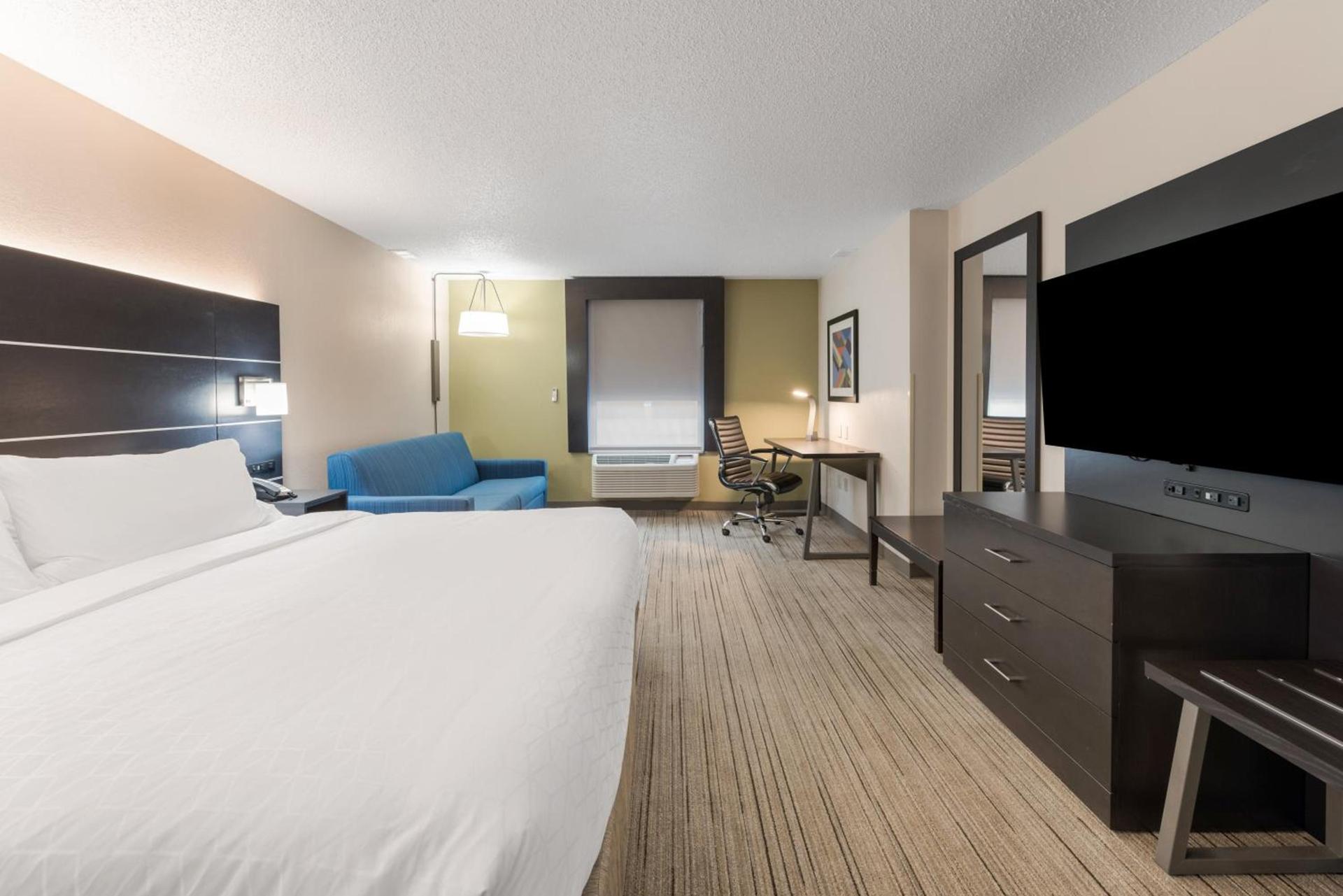 Holiday Inn Express - Columbus Downtown by IHG photo 12