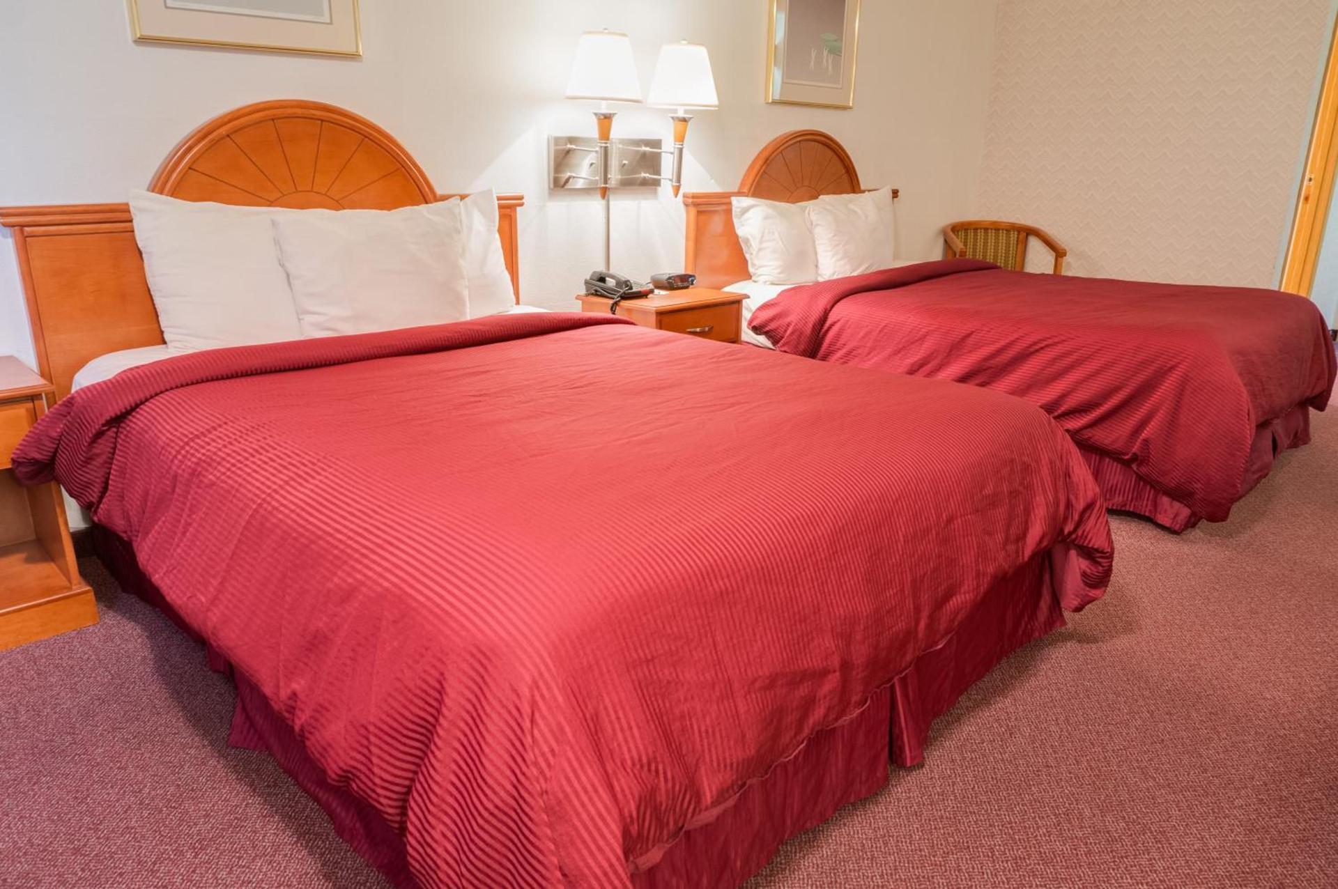 Tacoma Port Inn Fife I-5 photo 19
