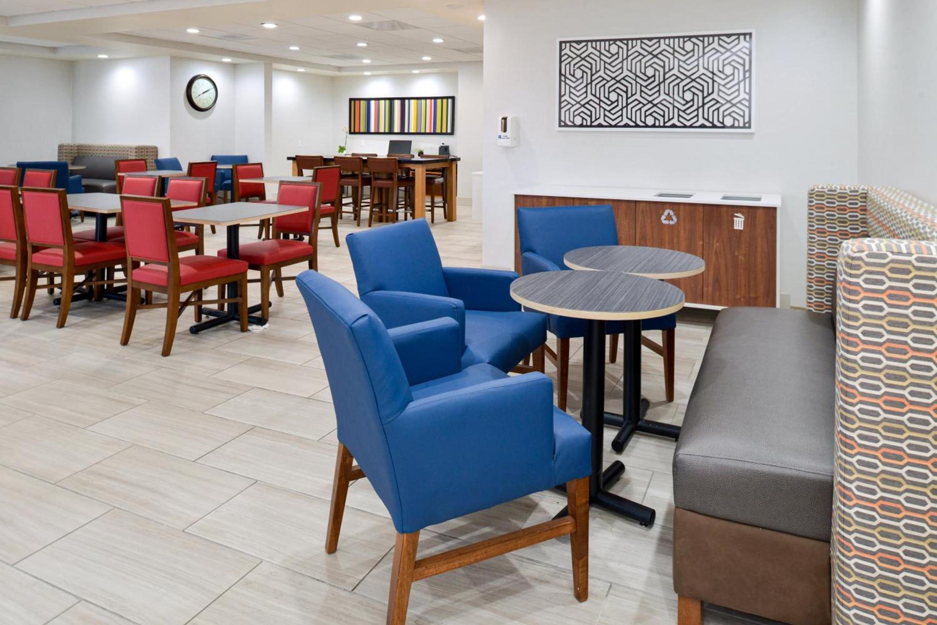 Holiday Inn Express Lodi by IHG photo 16