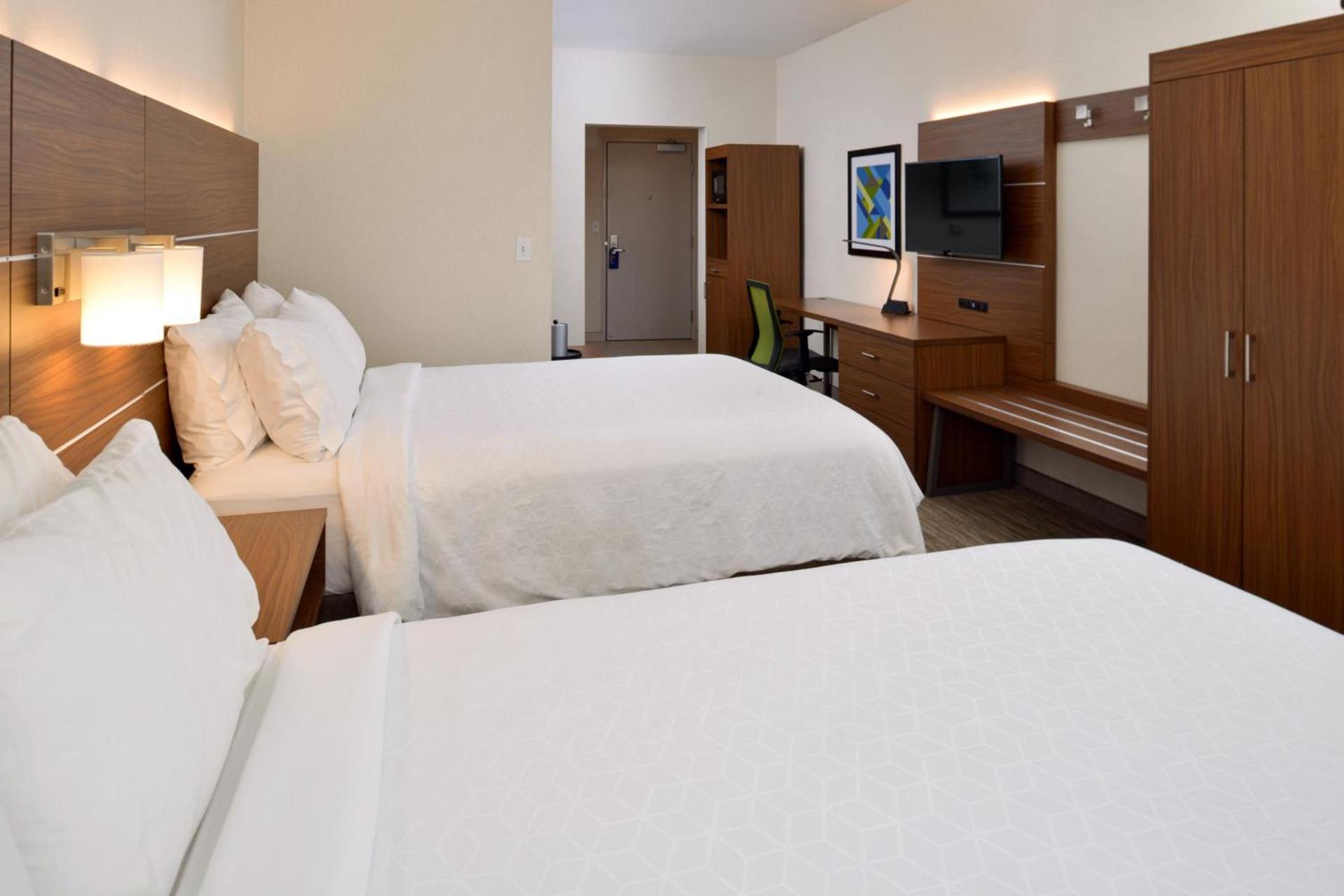 Holiday Inn Express Lodi by IHG photo 32