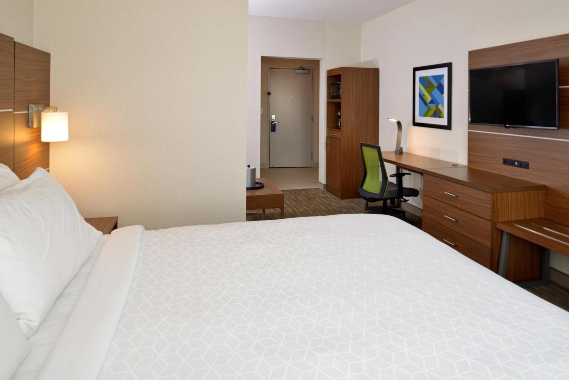 Holiday Inn Express Lodi by IHG photo 35