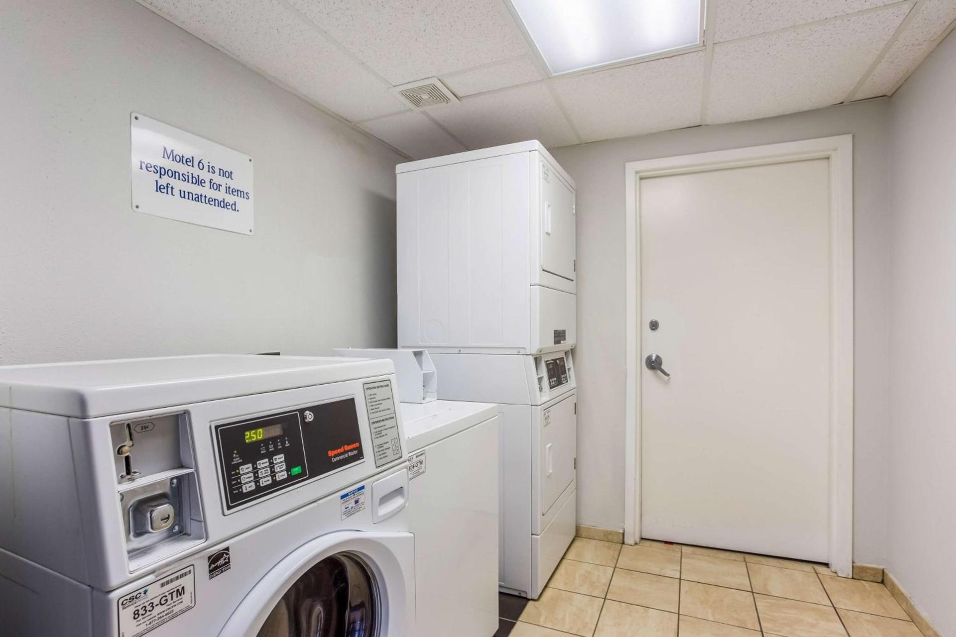 Motel 6 Boise - Airport photo 35