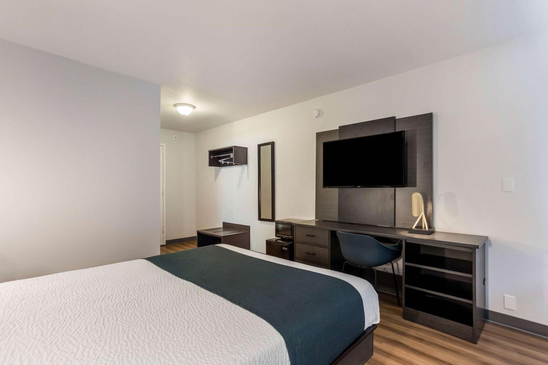 Motel 6 Boise - Airport photo 26