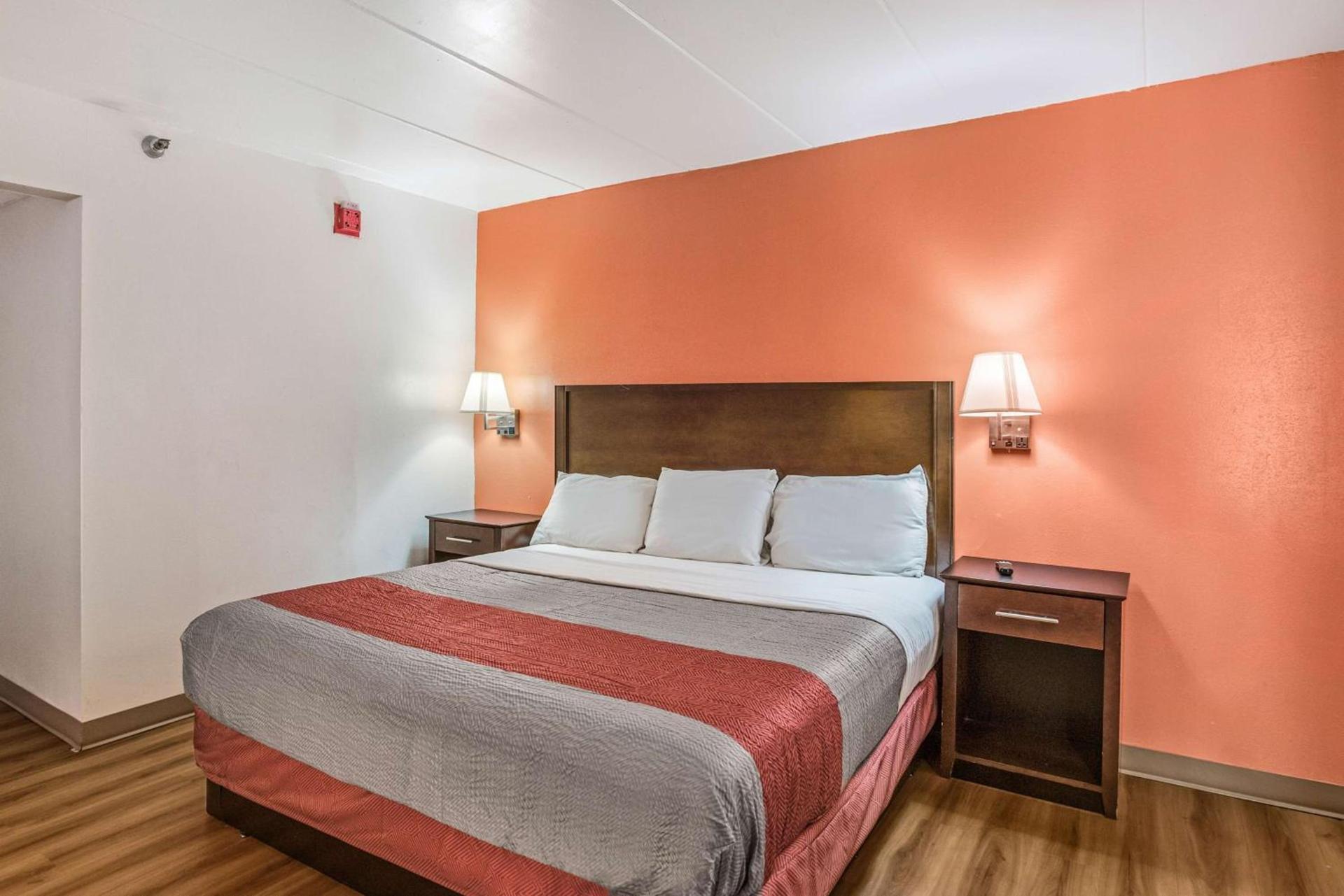 Motel 6-Levittown, PA - Bensalem photo 9
