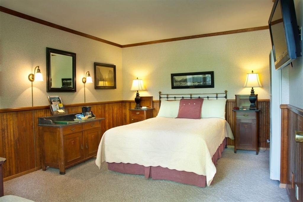 Narrow Gauge Inn photo 75