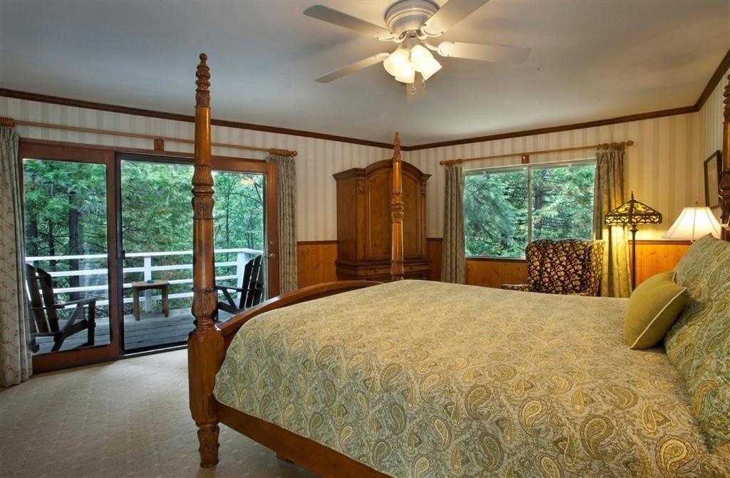 Narrow Gauge Inn photo 78