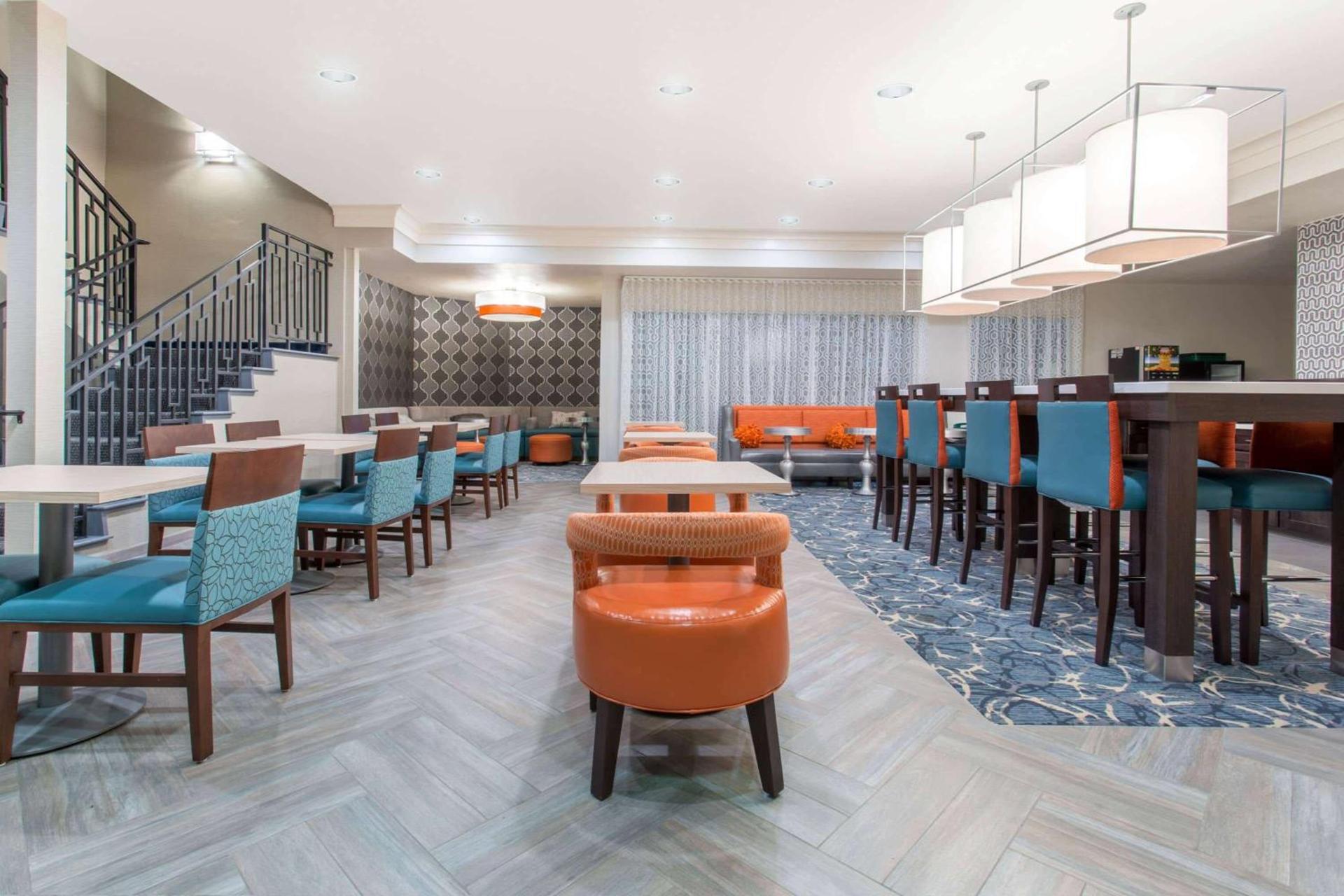 Hawthorn Suites by Wyndham Livermore photo 25