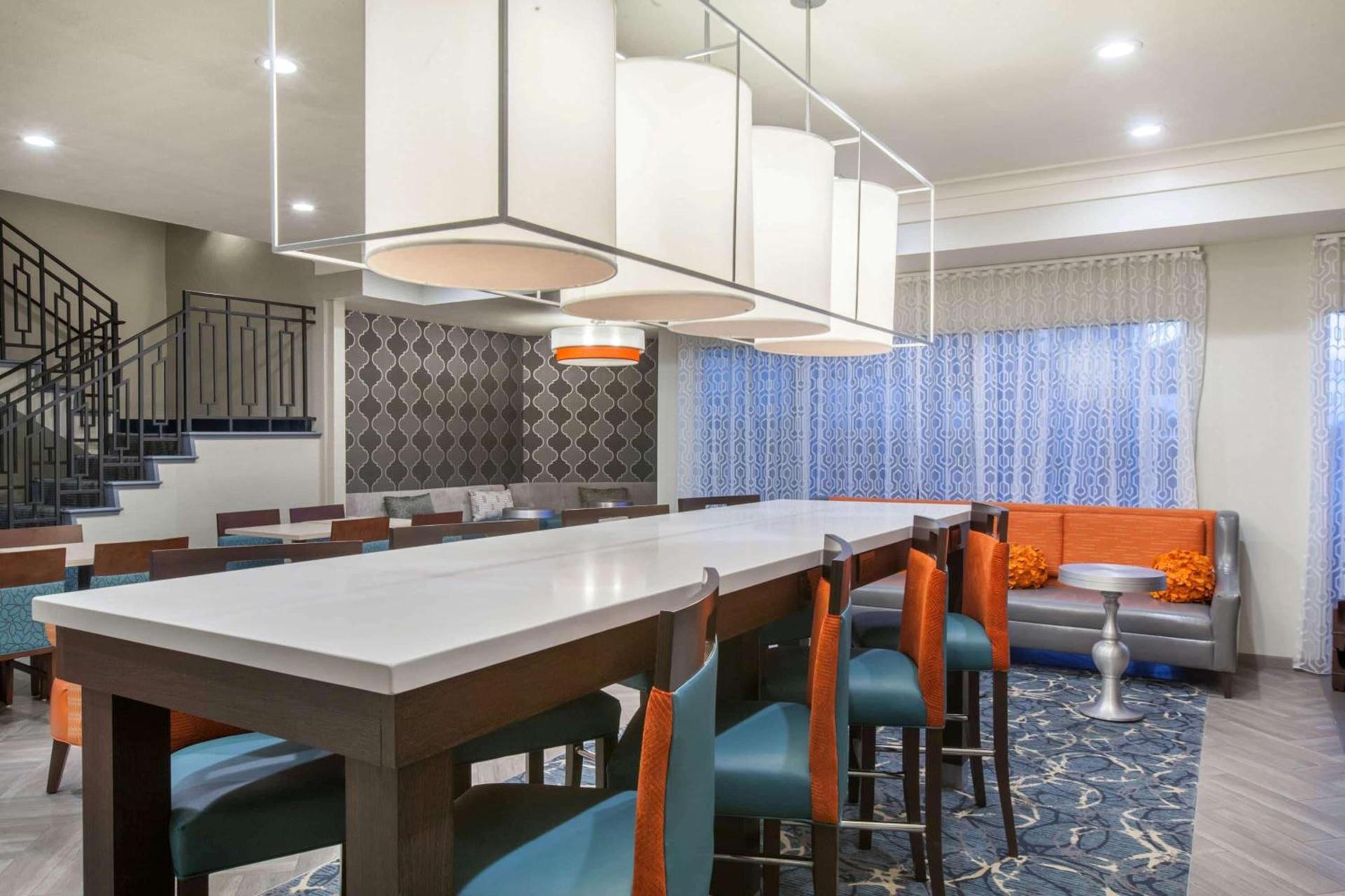 Hawthorn Suites by Wyndham Livermore photo 31