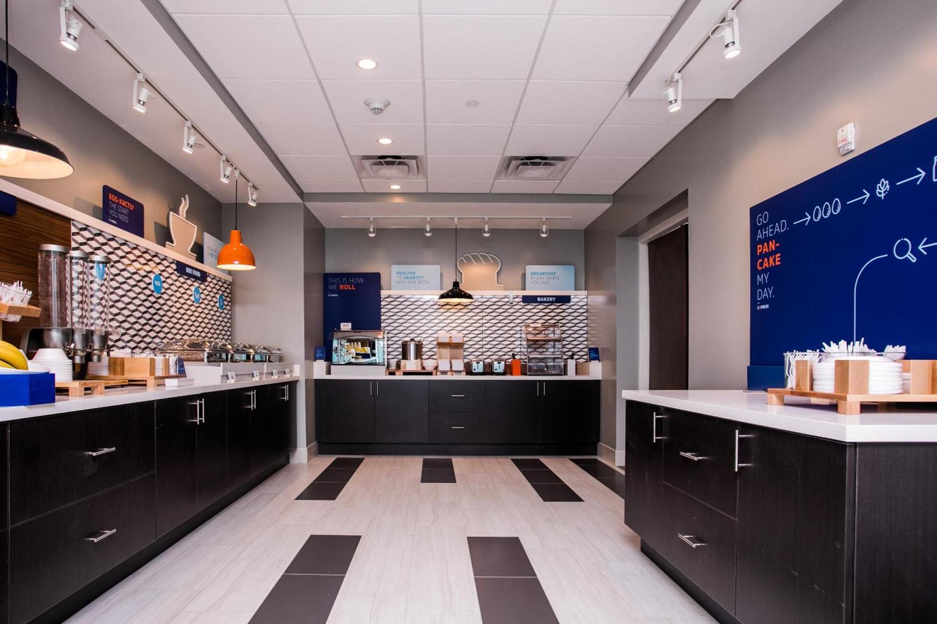 Holiday Inn Express & Suites Rehoboth Beach by IHG photo 45
