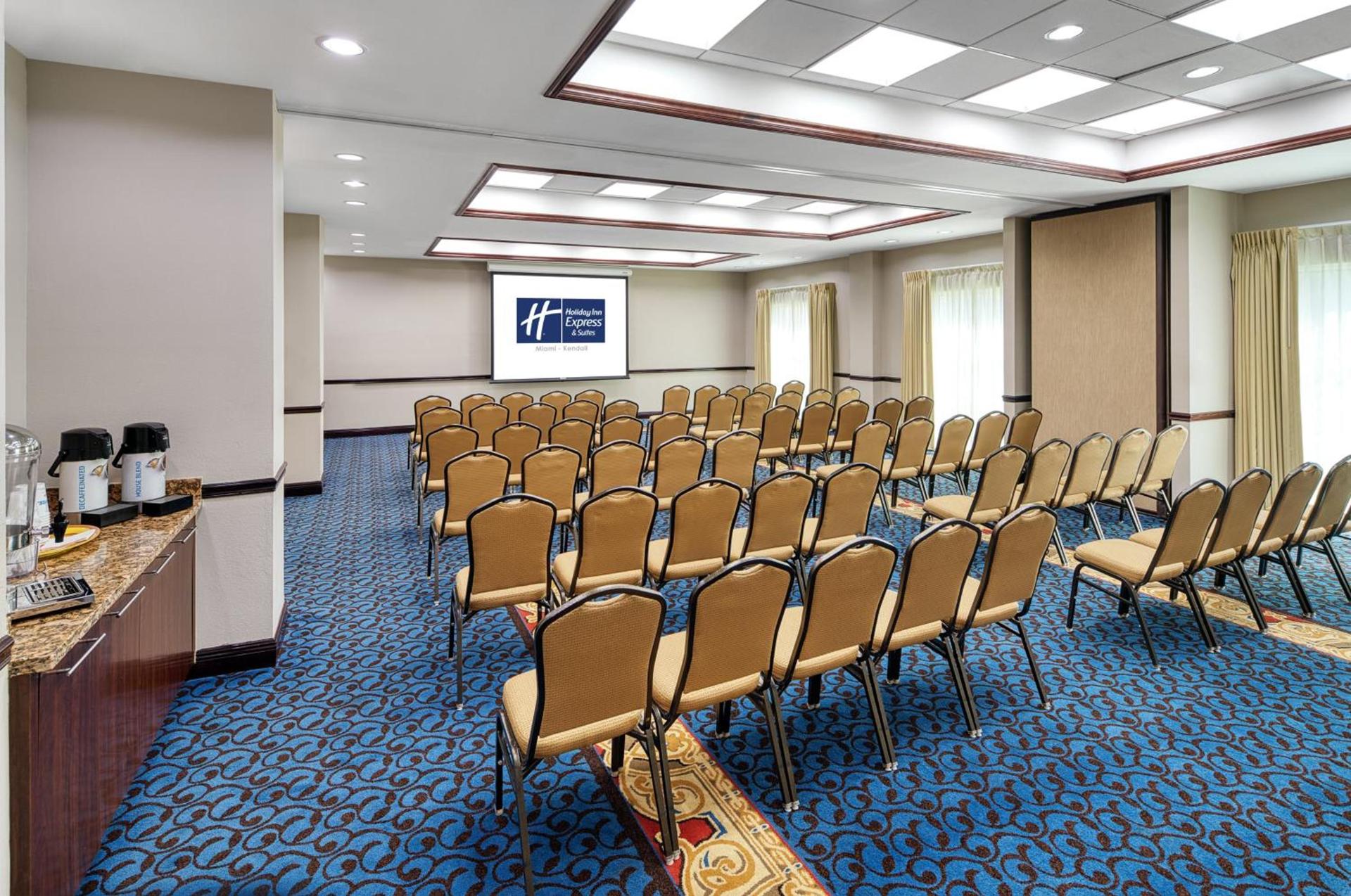Holiday Inn Express & Suites Miami Kendall by IHG photo 10