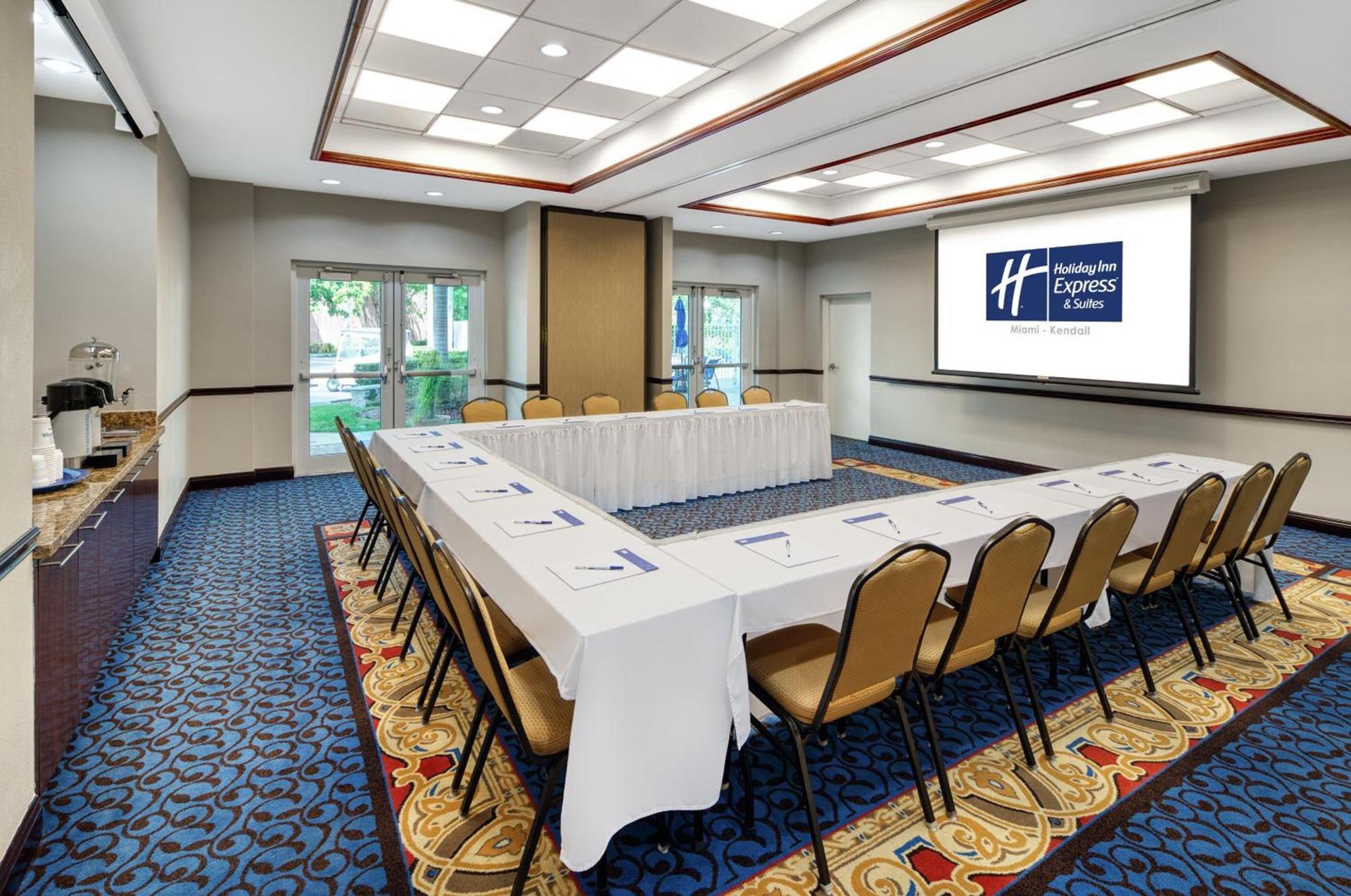 Holiday Inn Express & Suites Miami Kendall by IHG photo 14