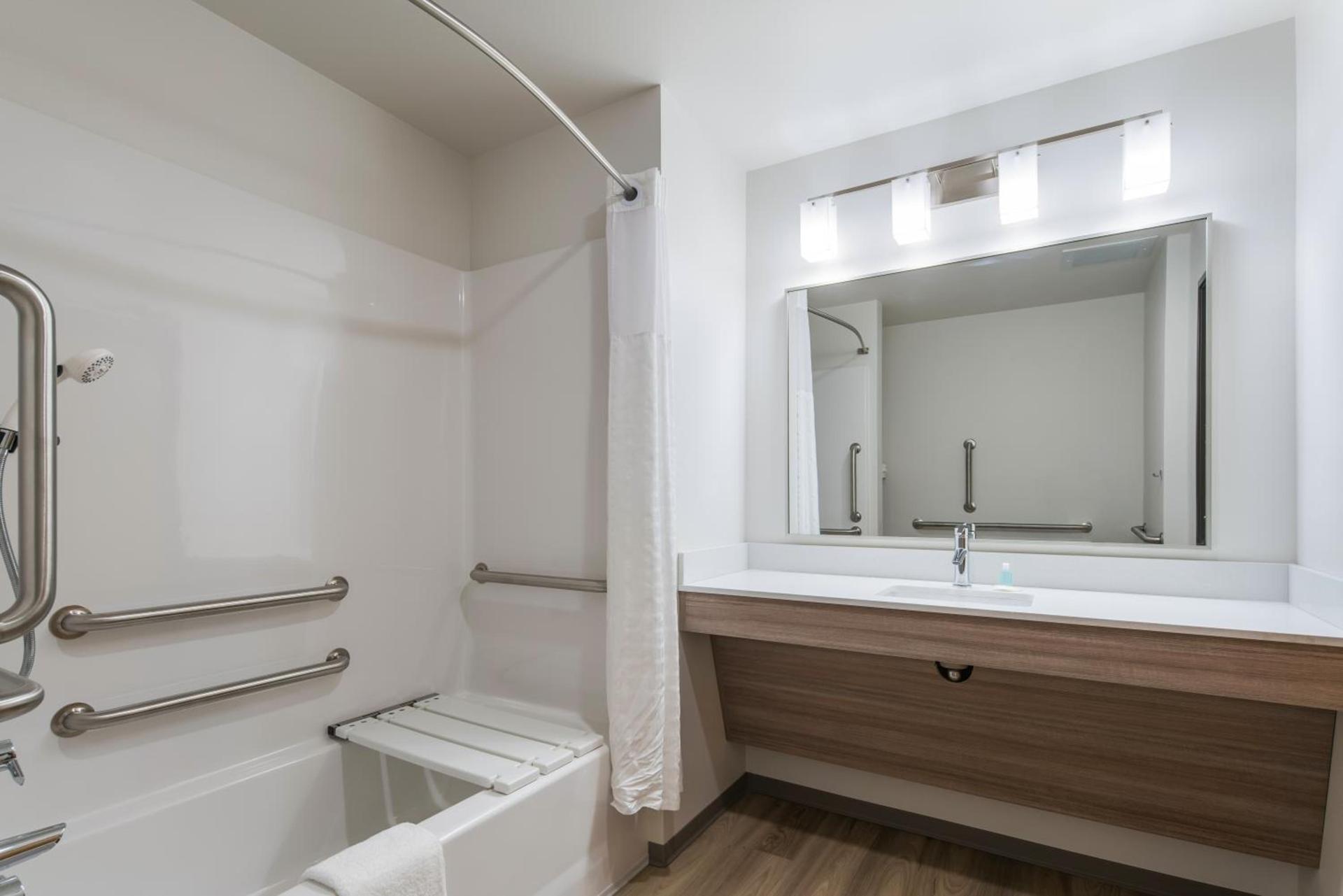 WoodSpring Suites Tri-Cities Richland photo 28