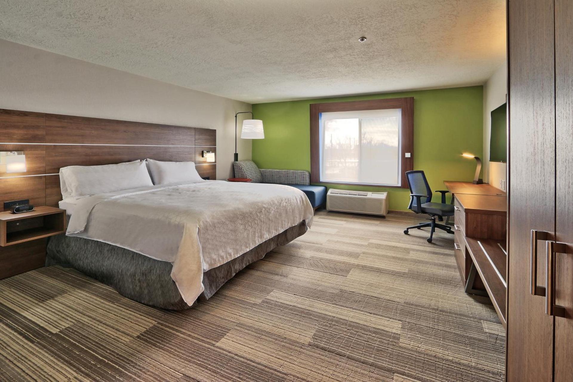 Holiday Inn Express Socorro by IHG photo 2