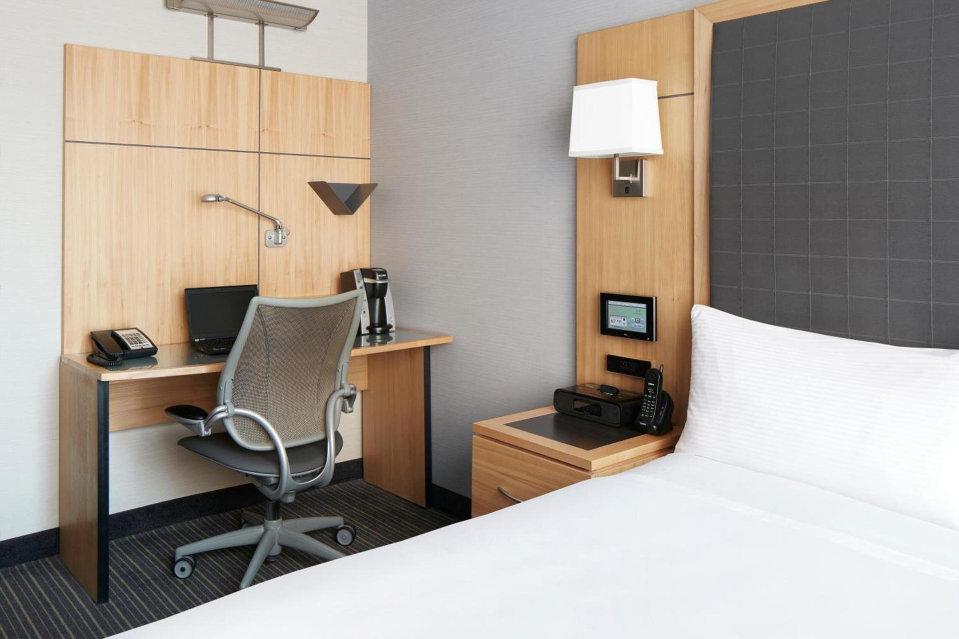 World Center Hotel photo 15