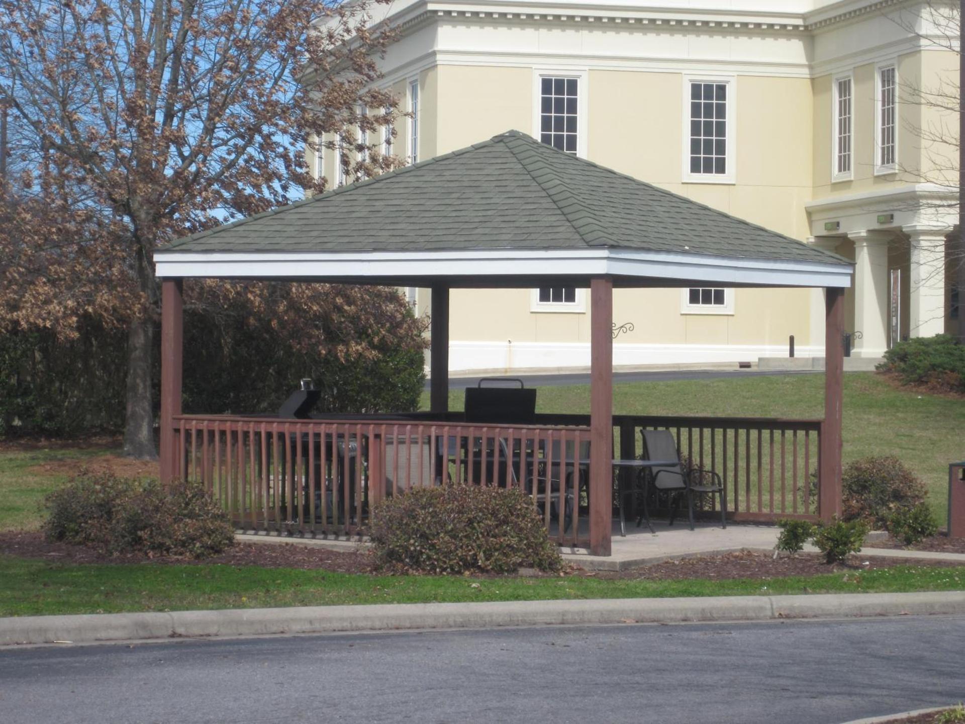 InTown Suites Extended Stay Greenville NC photo 16