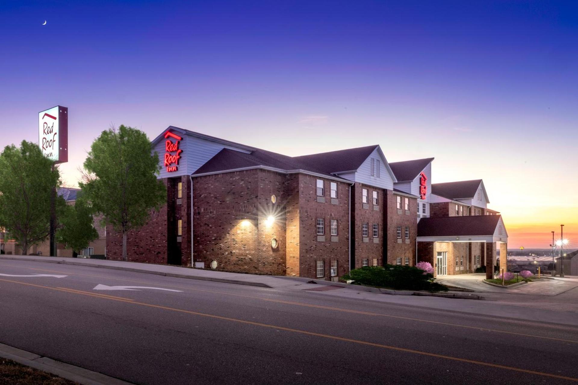Red Roof Inn St Robert Ft Leonard Wood photo 2