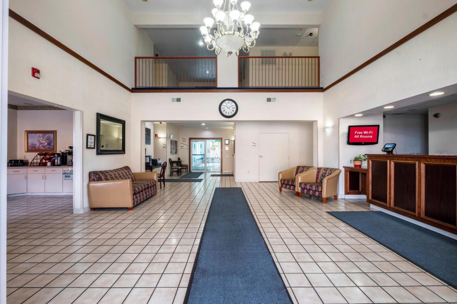 Red Roof Inn St Robert Ft Leonard Wood photo 5
