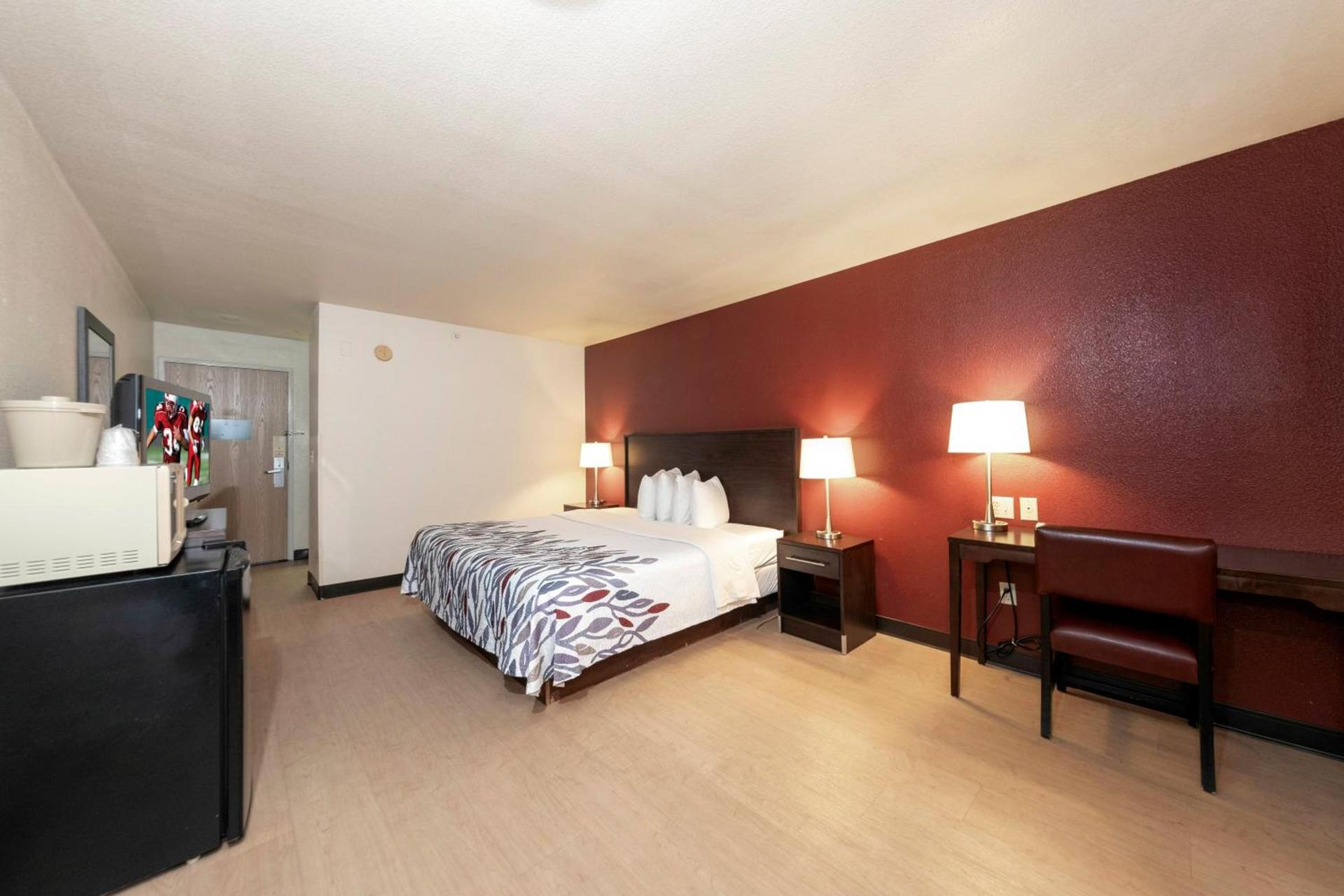 Red Roof Inn St Robert Ft Leonard Wood photo 22