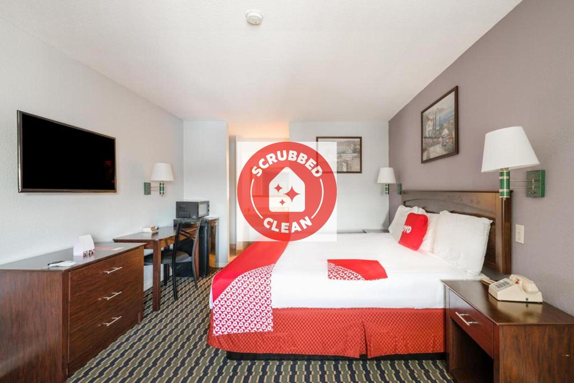 Sienna Inn Channelview, TX photo 34