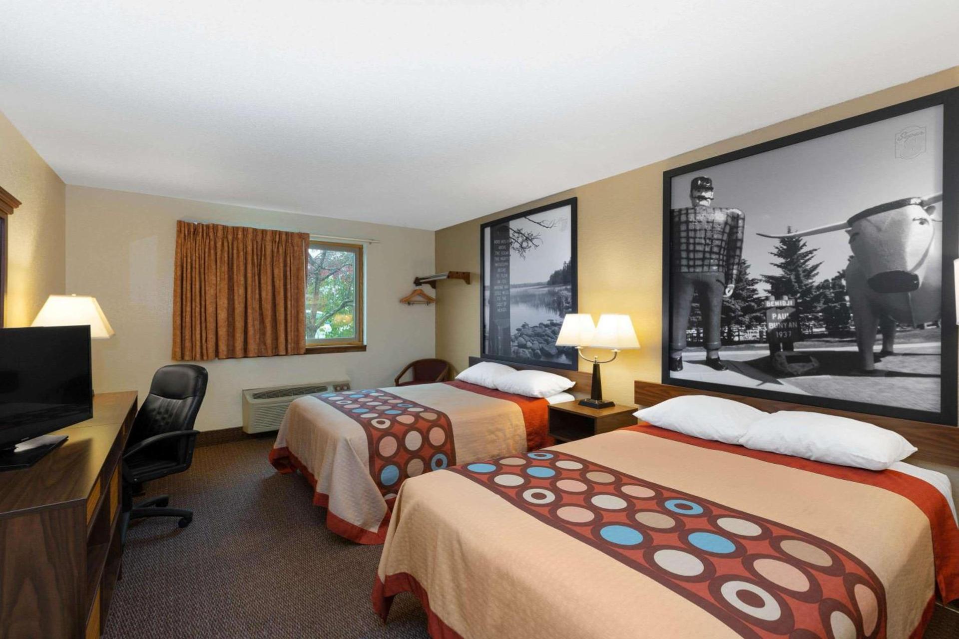 Super 8 by Wyndham Bemidji MN photo 8