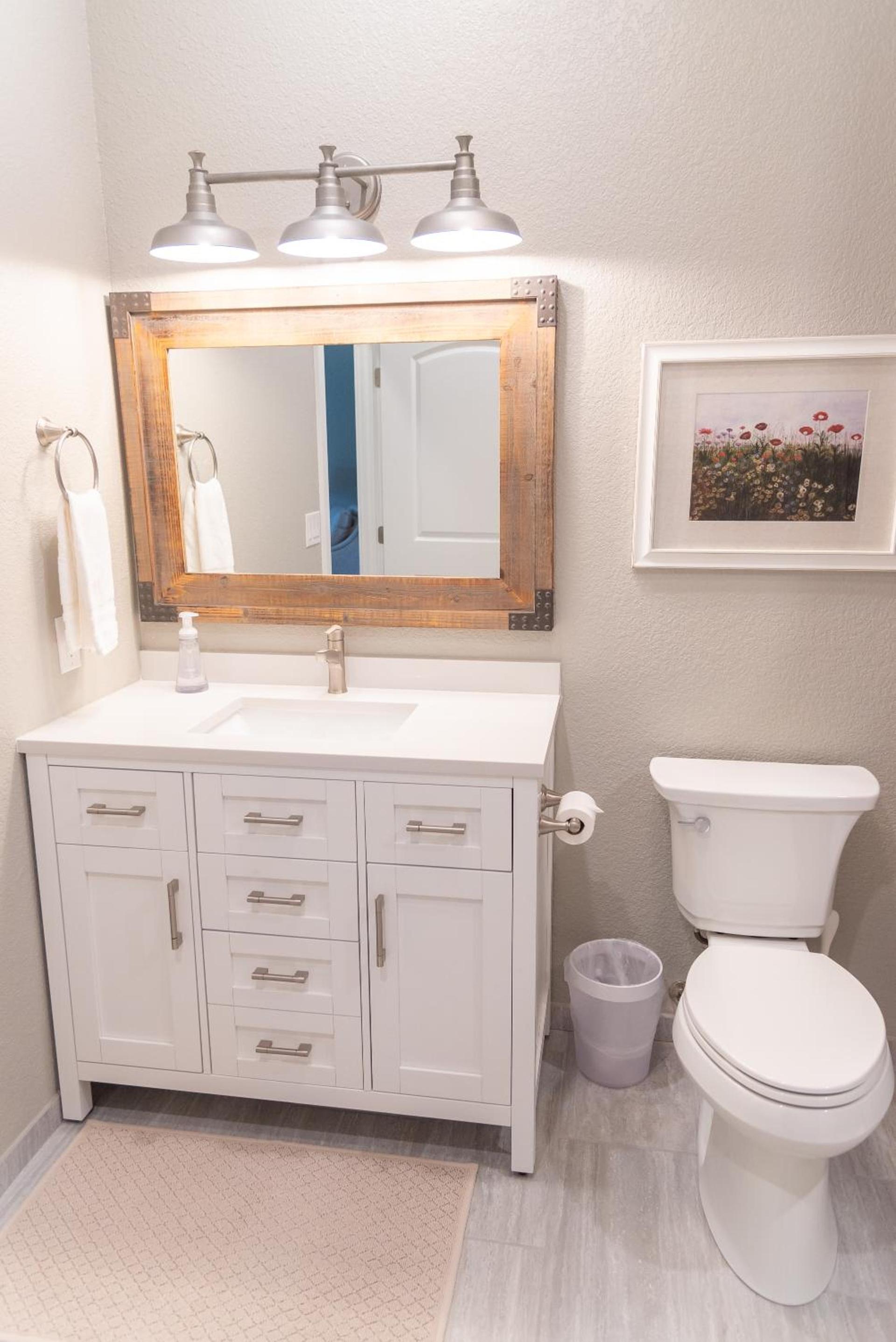 Colony Suites photo 45