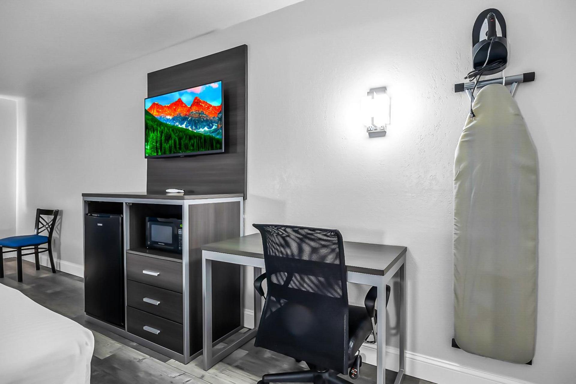 SureStay Hotel by Best Western Oklahoma City West photo 6