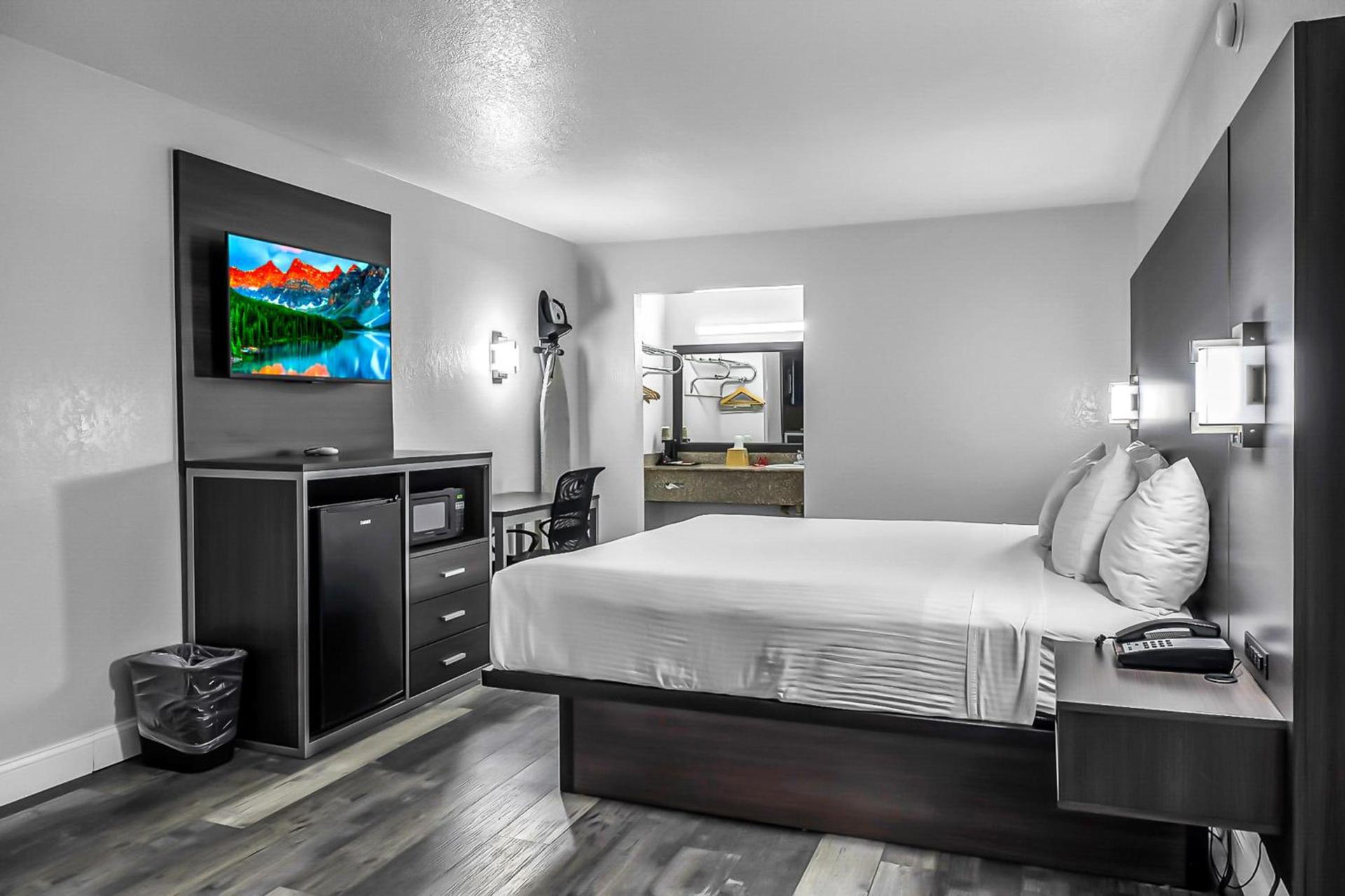 SureStay Hotel by Best Western Oklahoma City West photo 4