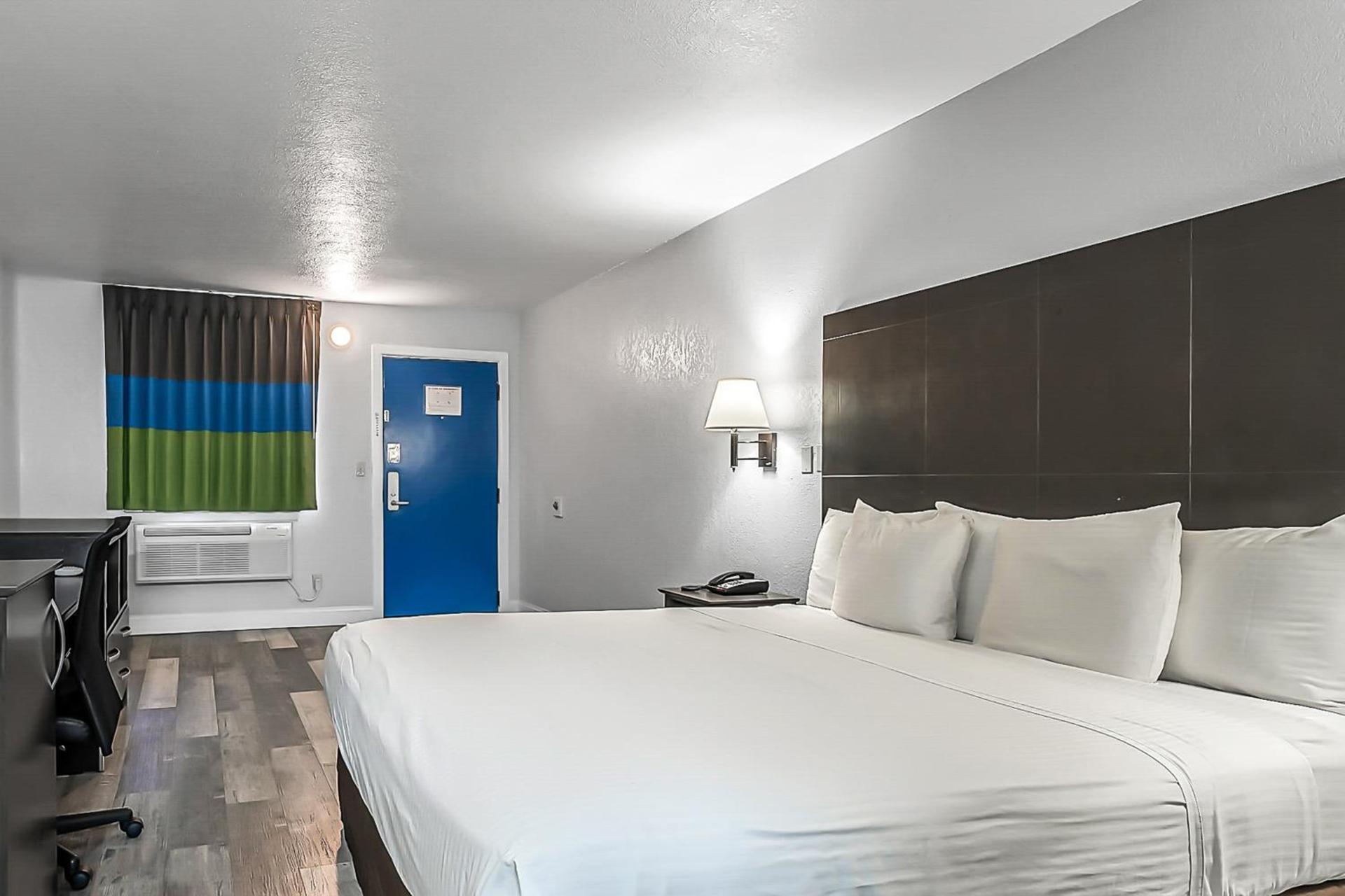SureStay Hotel by Best Western Oklahoma City West photo 17