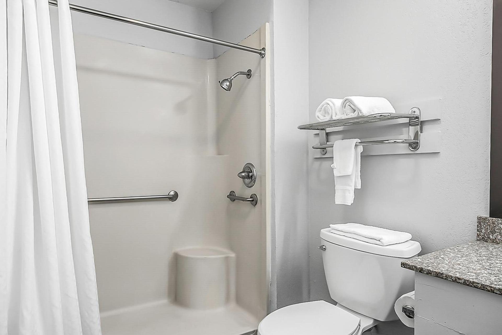 SureStay Hotel by Best Western Oklahoma City West photo 19