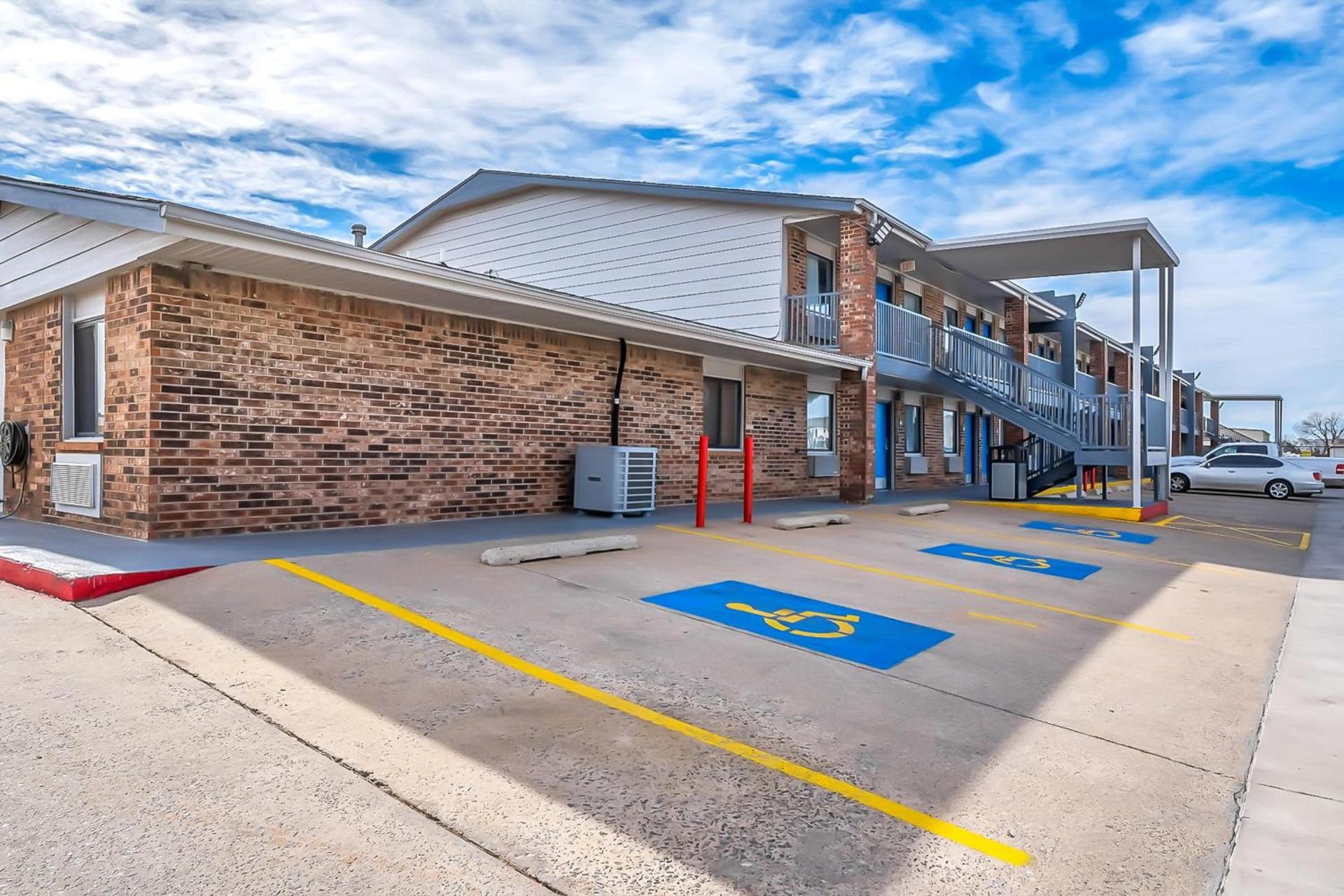 SureStay Hotel by Best Western Oklahoma City West photo 33