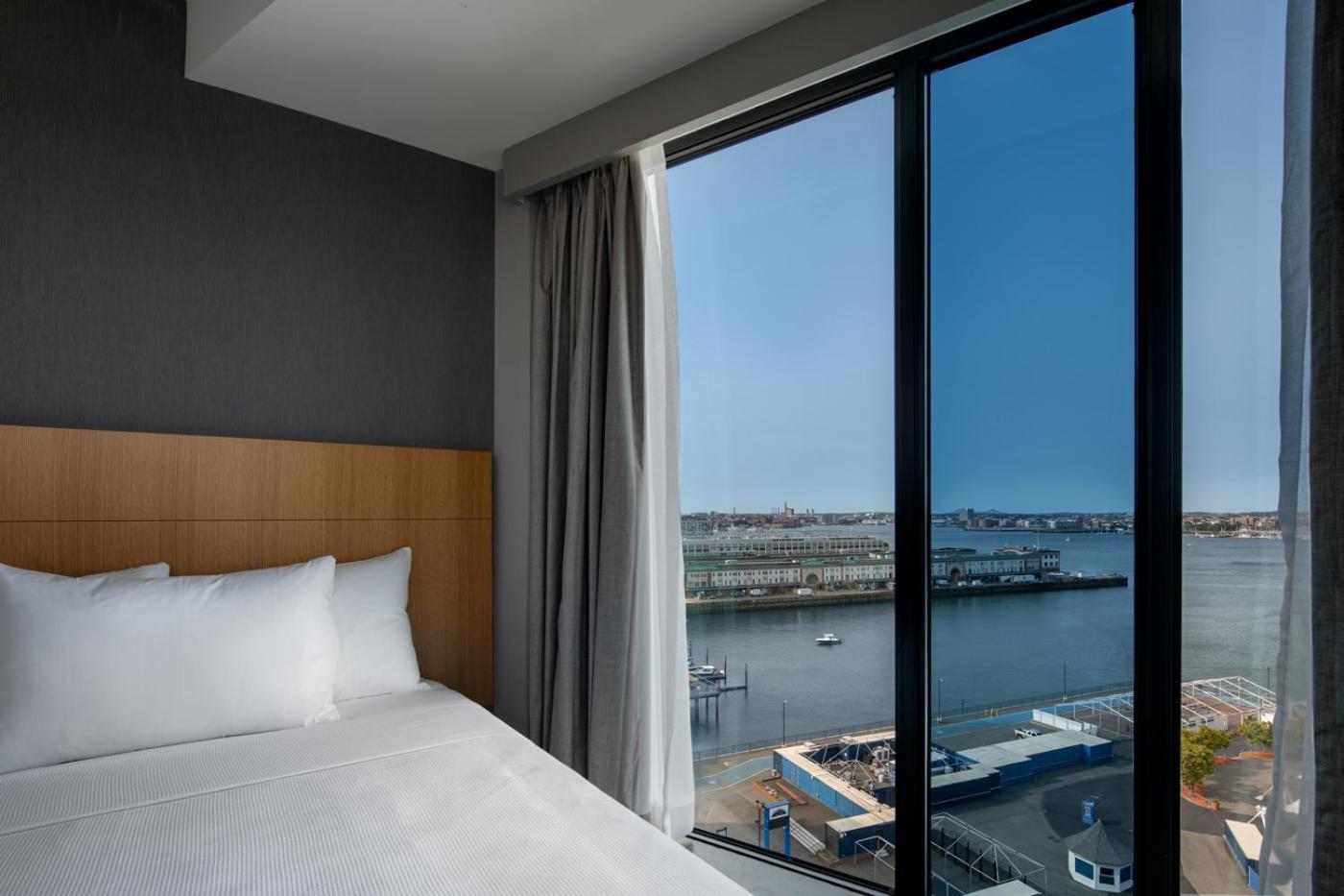 Hyatt Place Boston/Seaport District photo 68