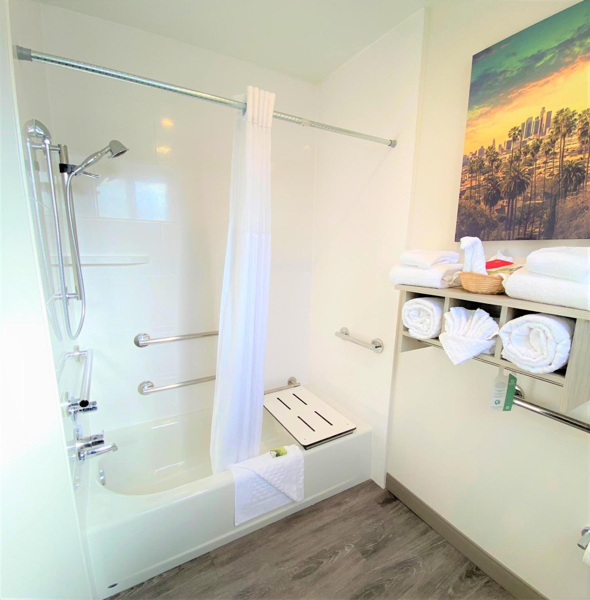SureStay Hotel by Best Western Santa Monica photo 80