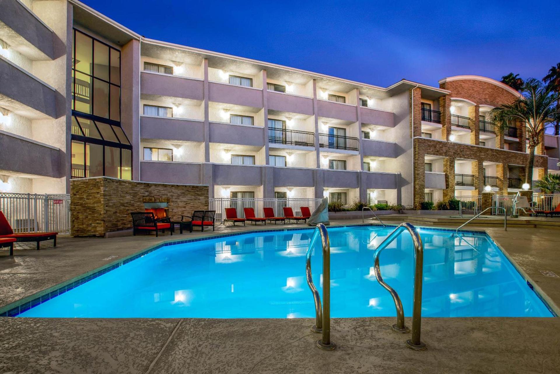 La Quinta by Wyndham Pomona photo 32
