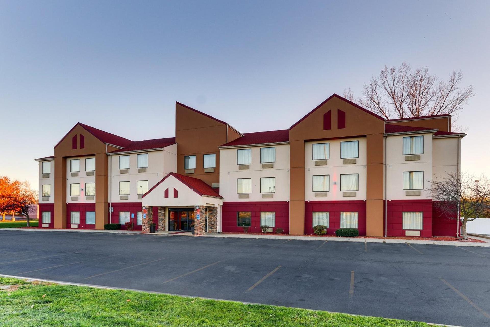 Red Roof Inn Springfield, OH photo 3