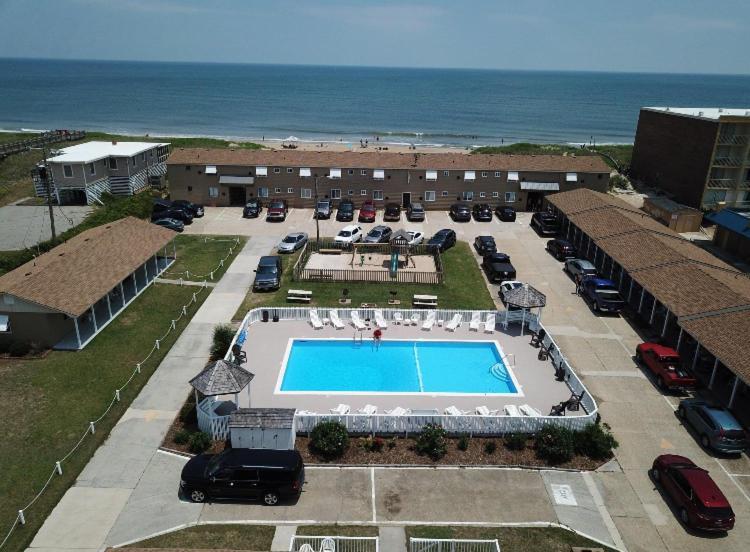 Outer Banks Motor Lodge photo 100