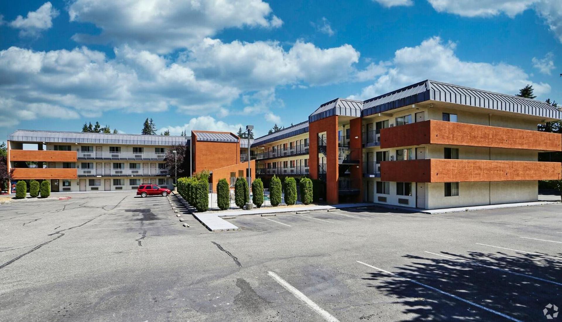 Olympic Inn & Suites Port Angeles photo 11
