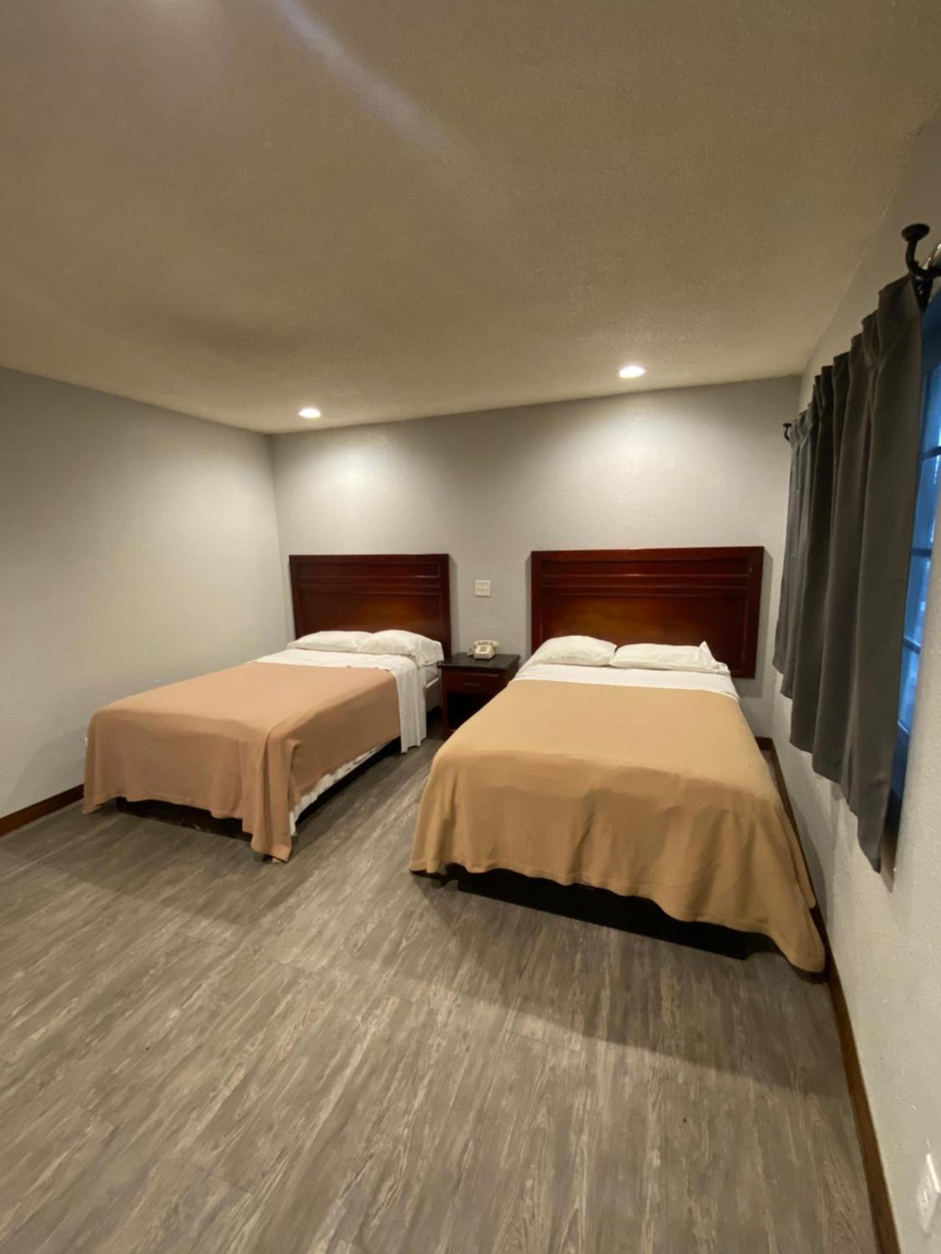 Sandman Motel photo 6