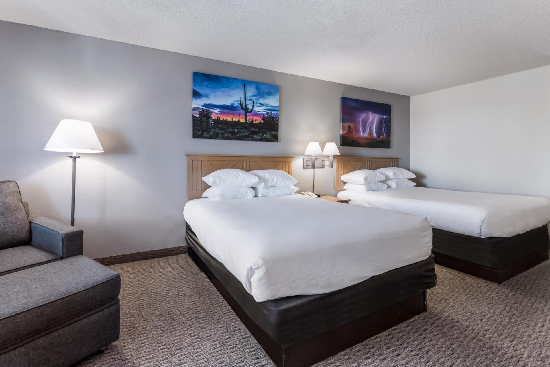 Red Lion Inn & Suites Goodyear Newly Renovated photo 18