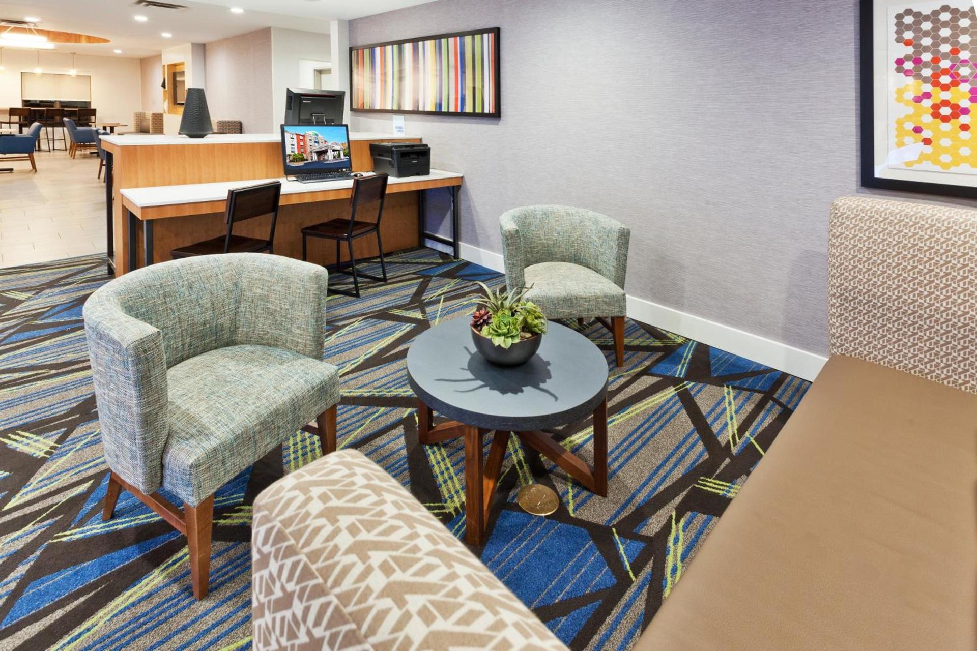 Holiday Inn Express Rome-East by IHG photo 20