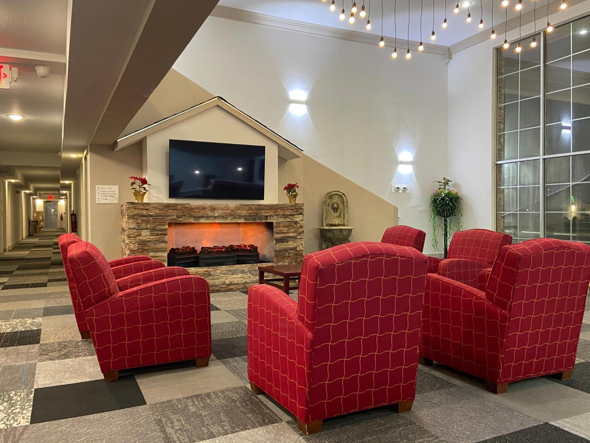 University Inn of Carbondale by Hotel O photo 2