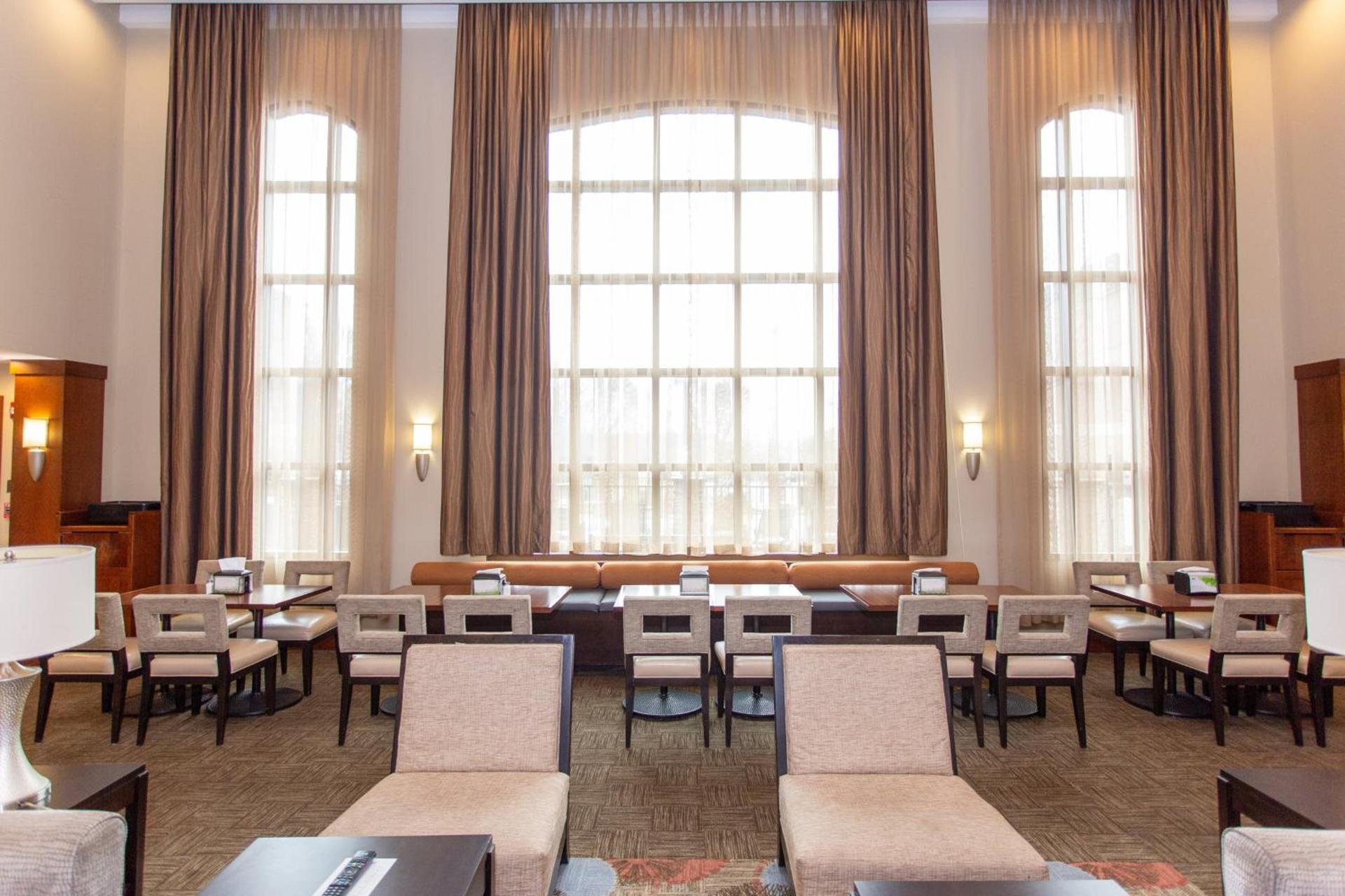 Staybridge Suites Bowling Green by IHG photo 11